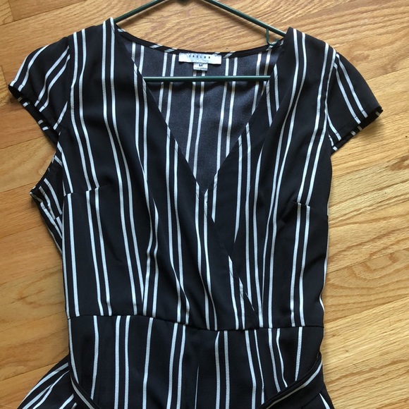 NWT BLACK & WHITE STRIPED ROMPER. With waist tie - Picture 2 of 4